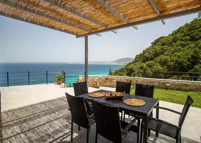 Kaminia Blue Villa Tsoukaládhes