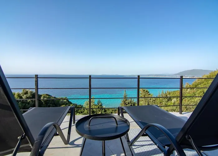 Kaminia Blue Villa Tsoukaládhes